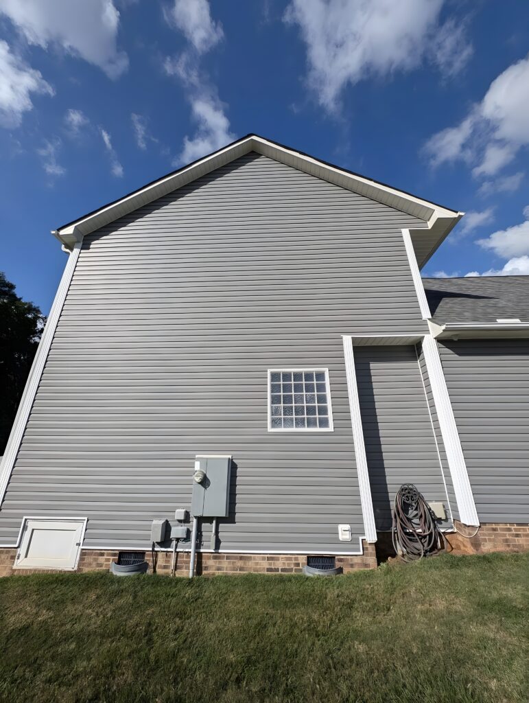 Pressure washing services in Garner